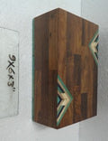 Box_8